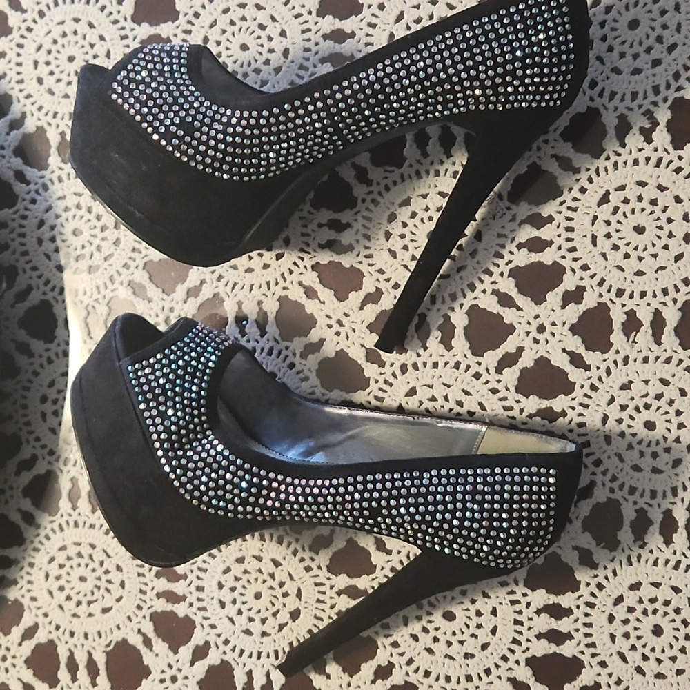Speed limit 98 platform heels shoes